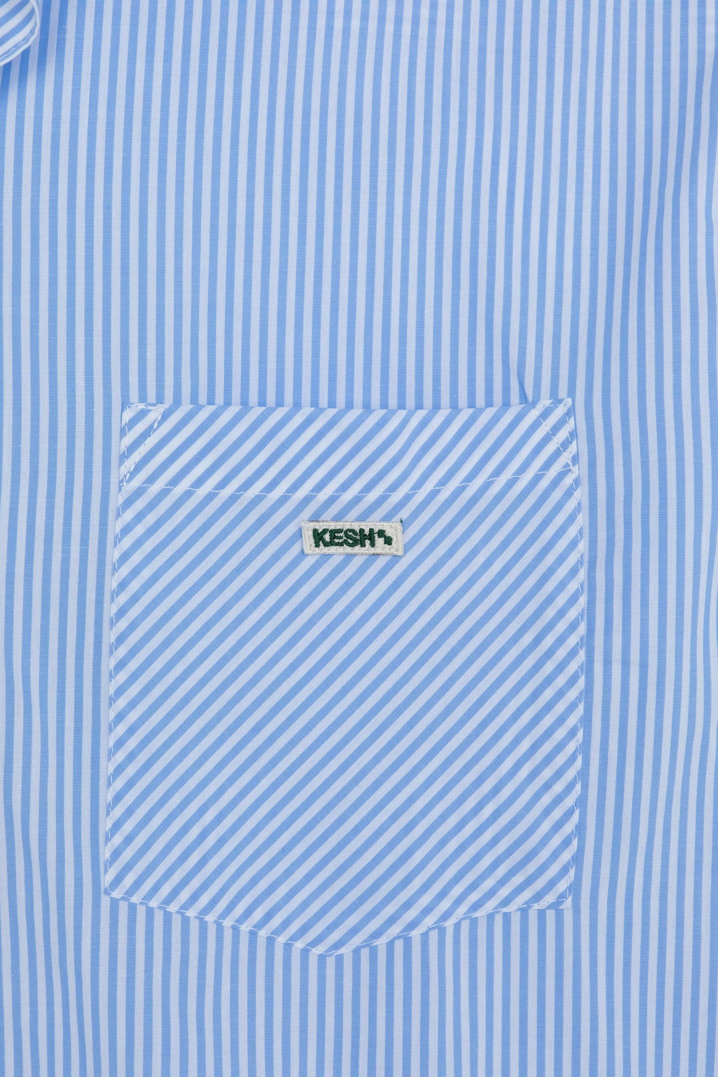 DRESS SHIRT THICK BLUE WHITE STRIPES